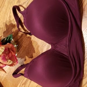 Victoria Secret Plunge Bra Plum 38DD
